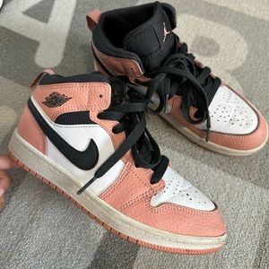 Kids Jordan 1 Mid Pink Quartz